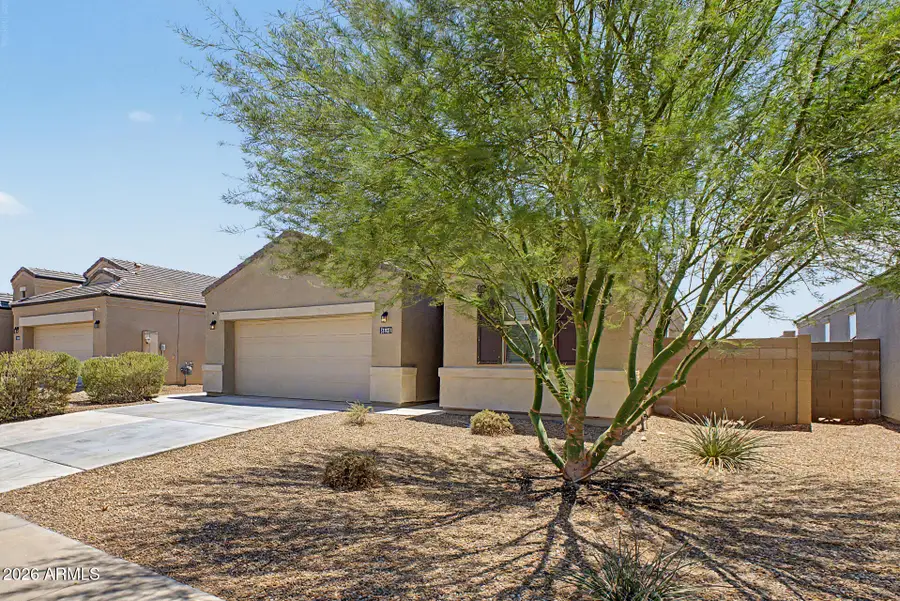 31021 W Columbus Avenue, Buckeye, AZ 85396 - #2