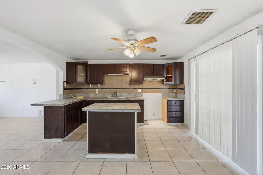 6812 W Virginia Avenue, Phoenix, AZ 85035 - #3