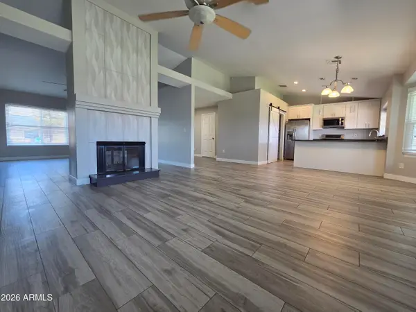 9033 W Purdue Avenue, Peoria, AZ 85345