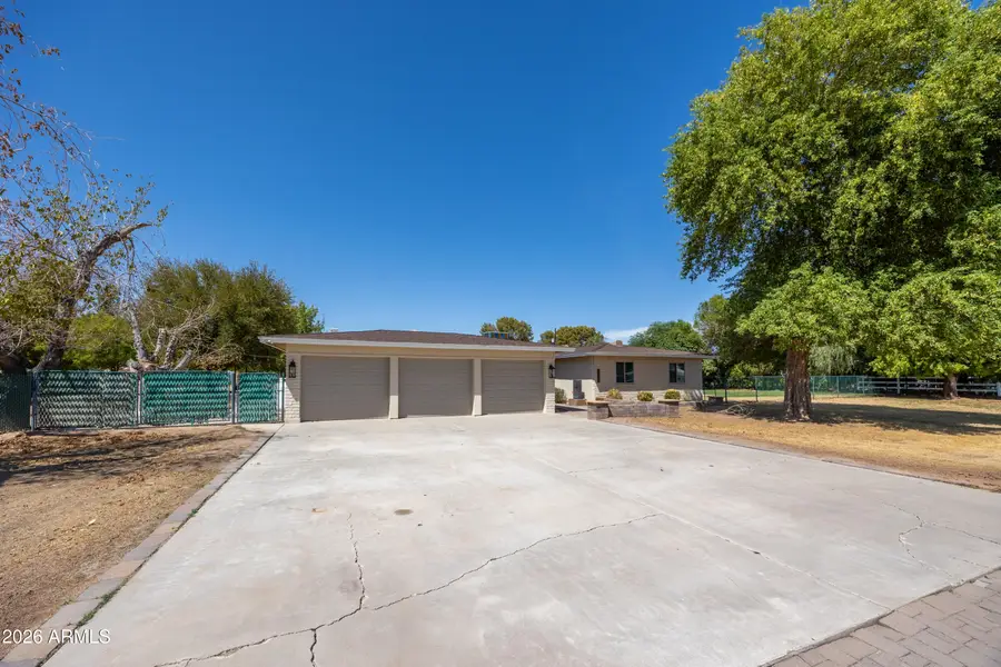 8018 W Acoma Drive, Peoria, AZ 85381 - #2