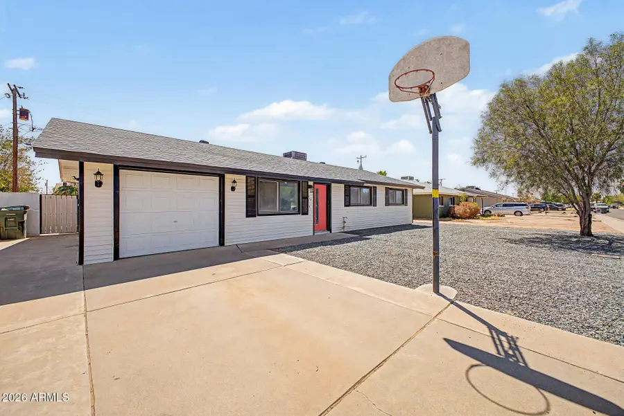 731 E Manor Drive, Casa Grande, AZ 85122 - #3