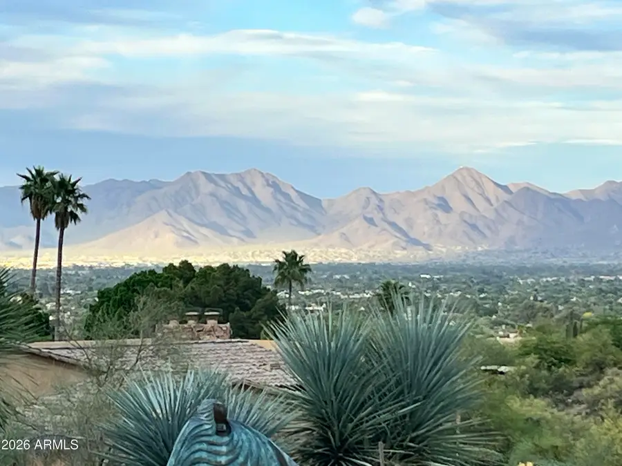 8219 N Charles Drive, Paradise Valley, AZ 85253 - #3