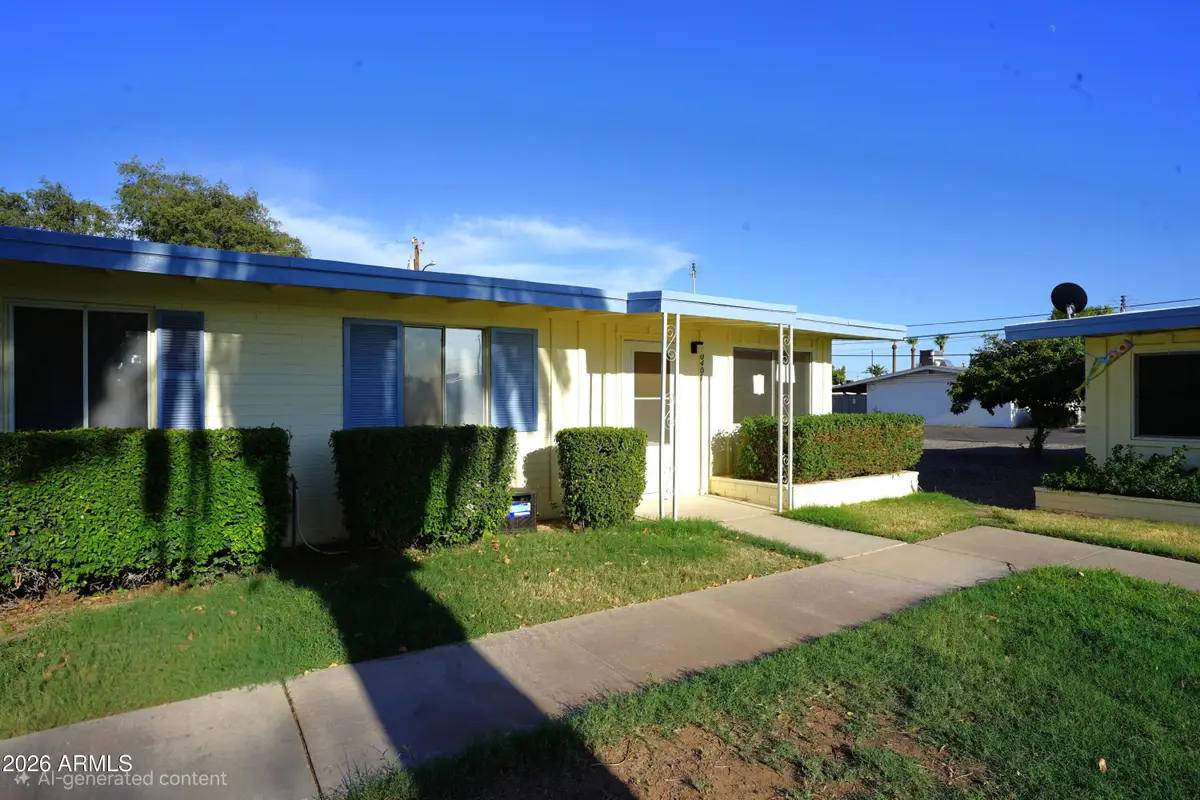 10407 W Peoria Avenue, Sun City, AZ 85351 - #1