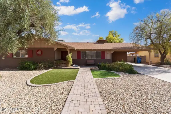 2301 W Saint John Road, Phoenix, AZ 85023