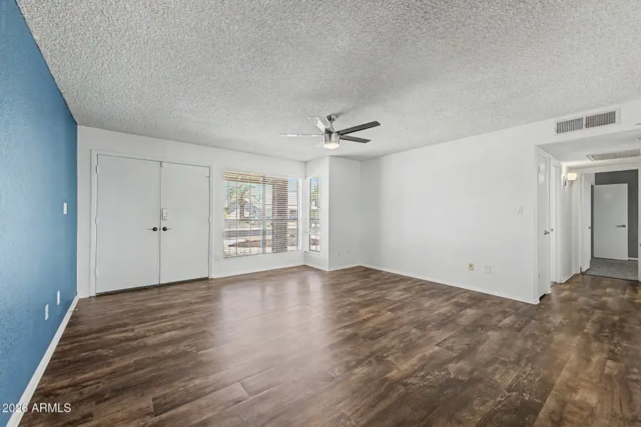 10433 W Laurie Lane, Peoria, AZ 85345 - #3