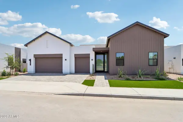 2421 E Aquarius Place, Chandler, AZ 85249