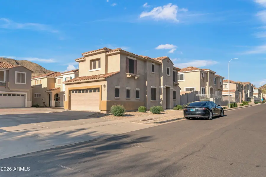 304 W Mountain Sage Drive, Phoenix, AZ 85045 - #3