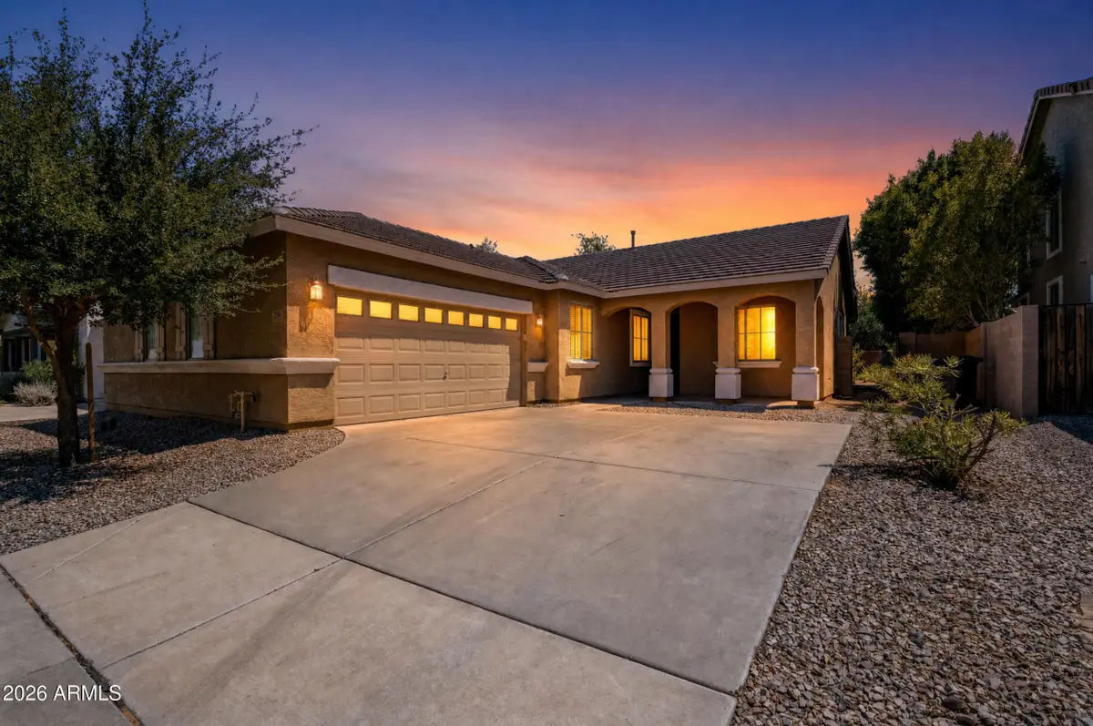 2989 S Fisher Lane, Gilbert, AZ 85295 - #1