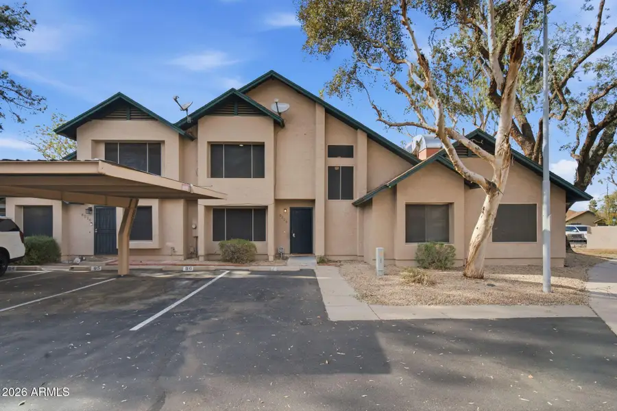 8028 N 48th Avenue, Glendale, AZ 85302 - #2
