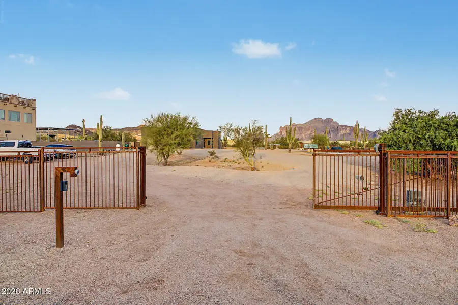 4921 N Wolverine Pass Road, Apache Junction, AZ 85119 - #2