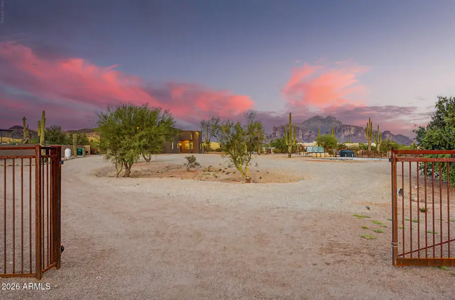 4921 N Wolverine Pass Road, Apache Junction, AZ 85119 - #3