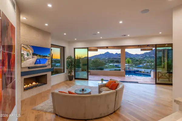 5724 N Echo Canyon Drive, Phoenix, AZ 85018