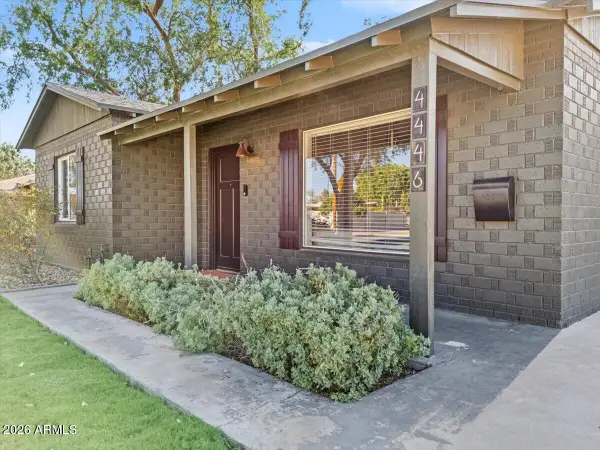 4446 N 33rd Place, Phoenix, AZ 85018