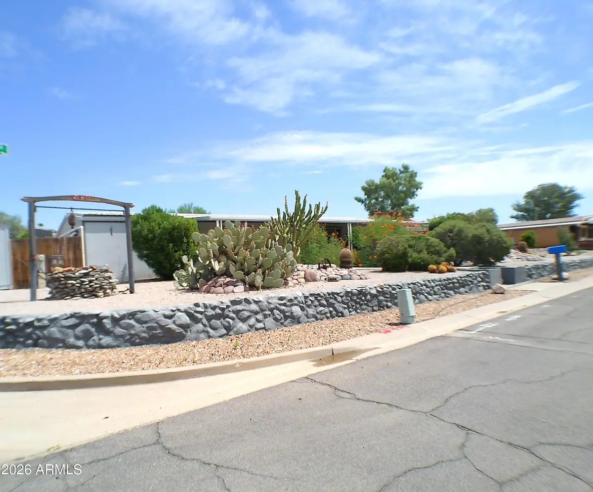 301 S Rio Vista Drive, Queen Valley, AZ 85118 - #1