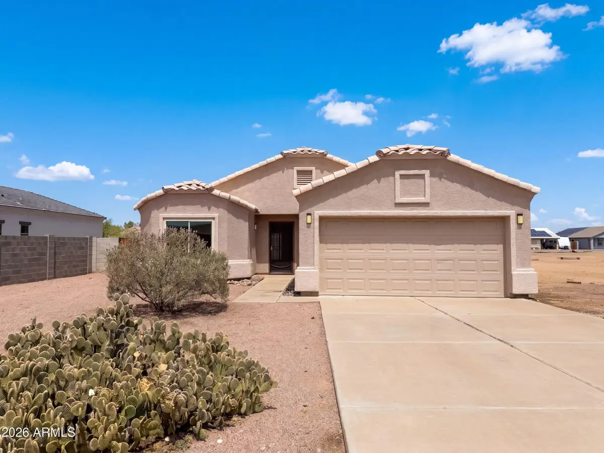 10564 W Buena Vista Drive, Arizona City, AZ 85123 - #1