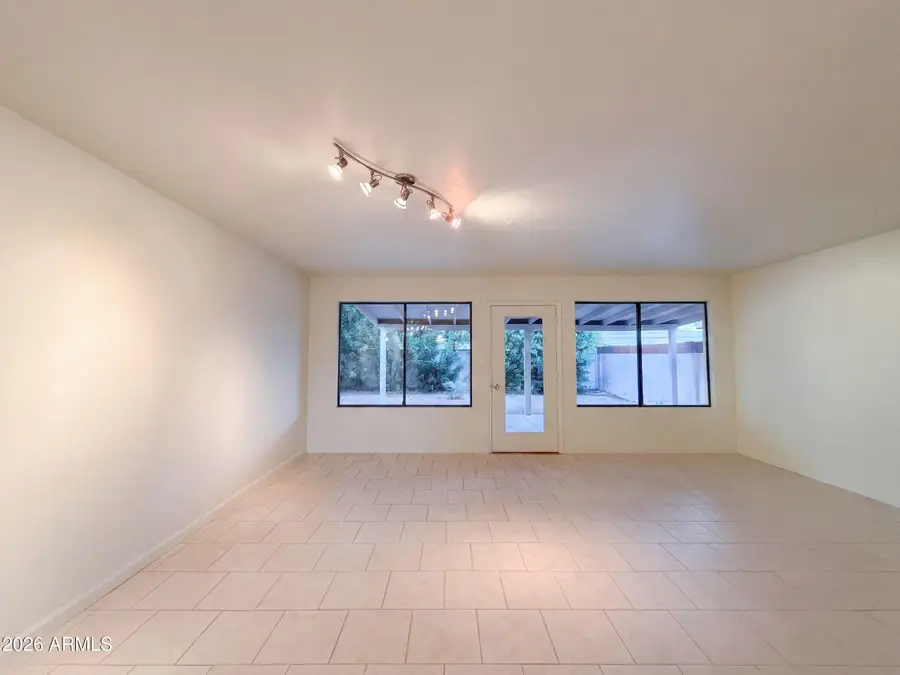 7700 E Meadowbrook Avenue, Scottsdale, AZ 85251 - #3