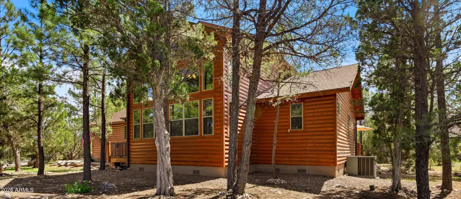 2253 Cross Country Road, Overgaard, AZ 85933 - #2