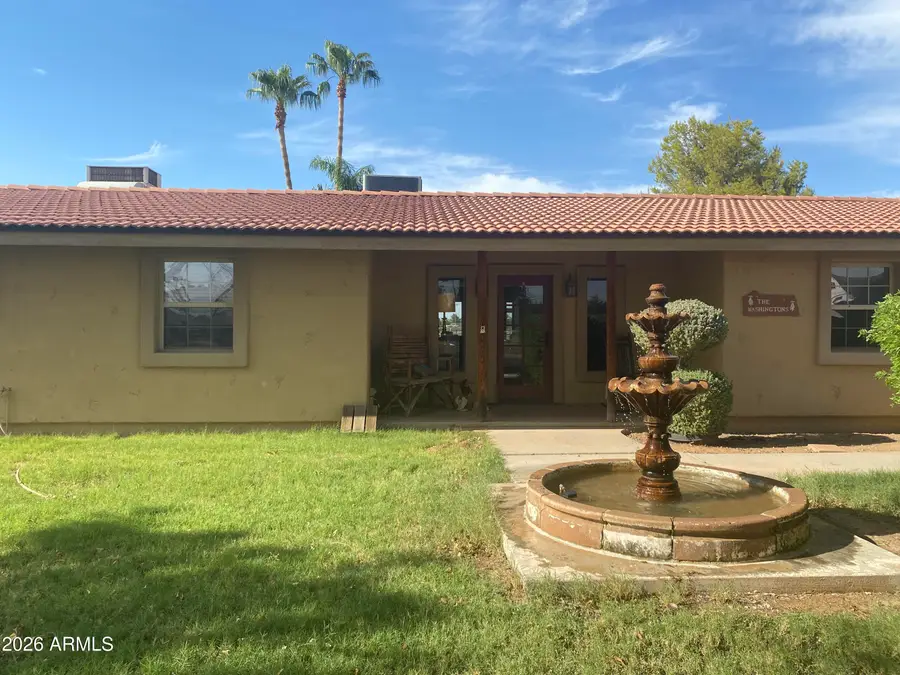 564 E Morgan Drive, Gilbert, AZ 85295 - #2