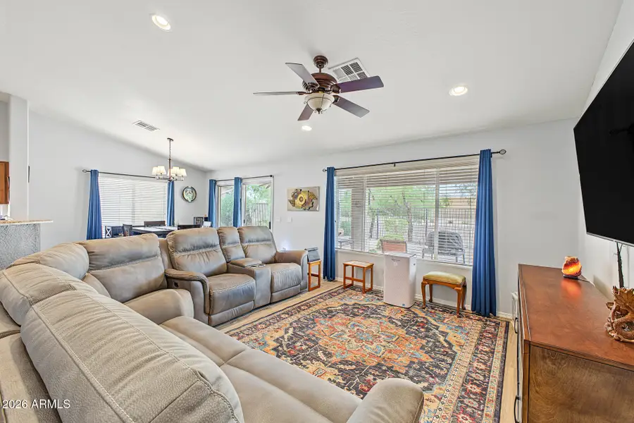 137 S Hancock Trail, Casa Grande, AZ 85194 - #2