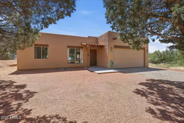 4735 E Valley Lane, Rimrock, AZ 86335