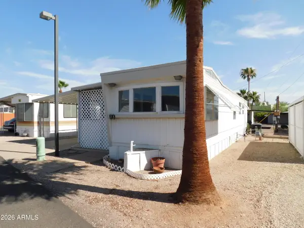 925 N Plaza Drive #38, Apache Junction, AZ 85120