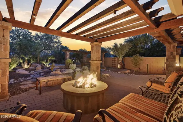 29515 N Little Leaf Drive, San Tan Valley, AZ 85143