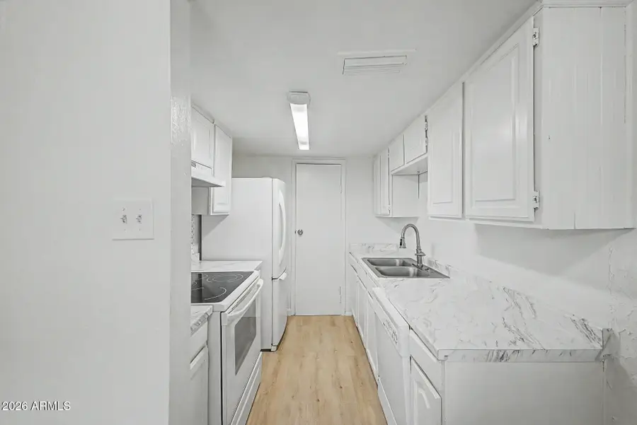 4051 W Reade Avenue, Phoenix, AZ 85019 - #3