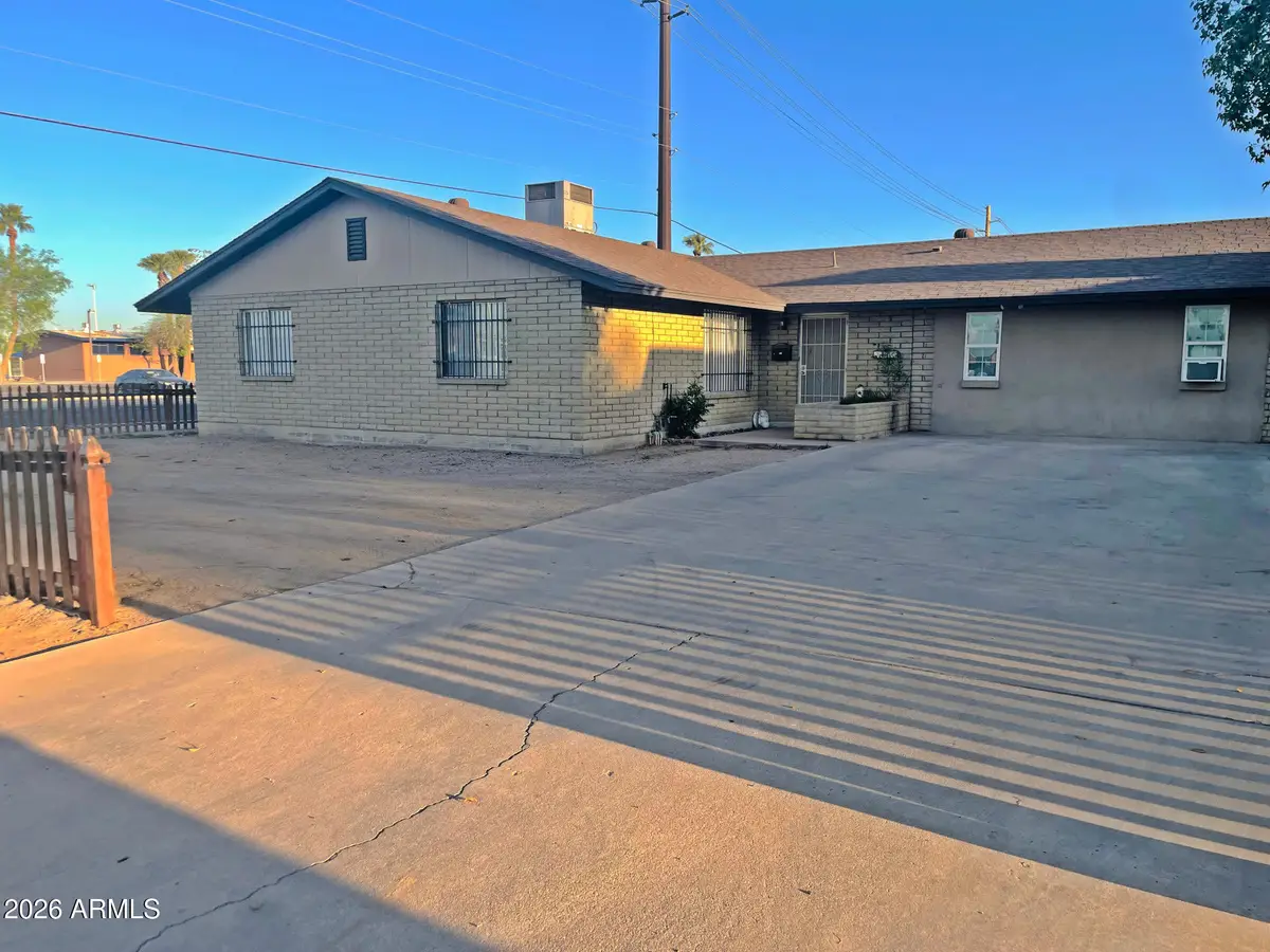 2301 W Ocotillo Road, Phoenix, AZ 85015 - #1