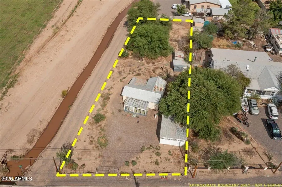 1187 S 1st Avenue, Thatcher, AZ 85552 - #2