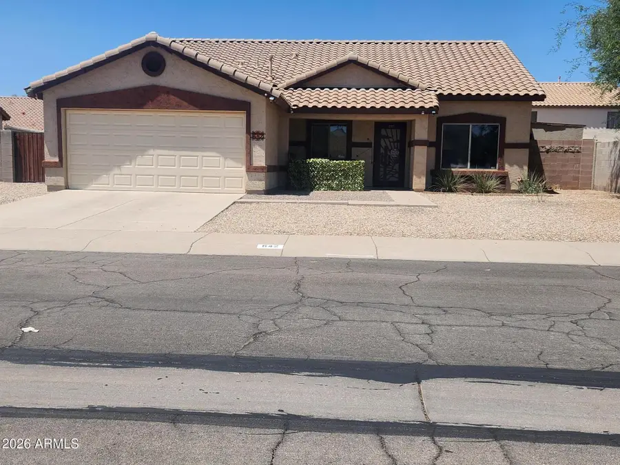 642 E Racine Place, Casa Grande, AZ 85122 - #2