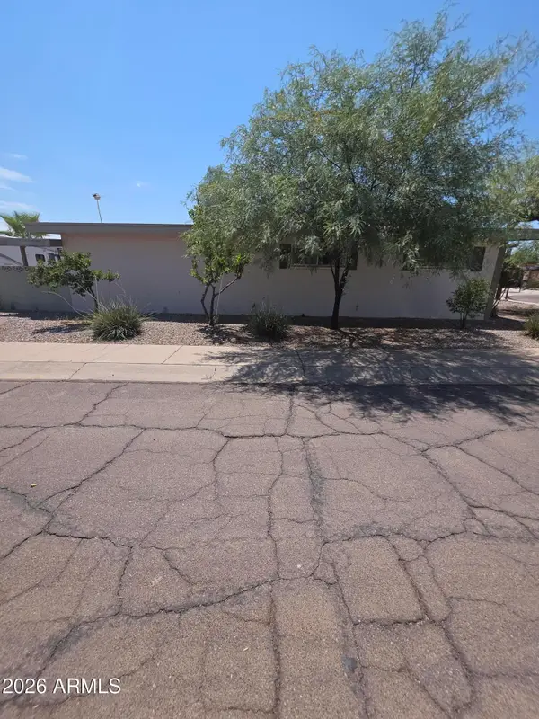 725 E Brenda Drive, Casa Grande, AZ 85122