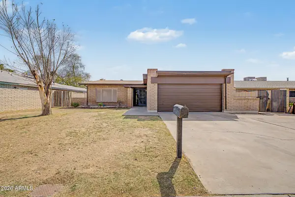 7313 N 46th Circle, Glendale, AZ 85301