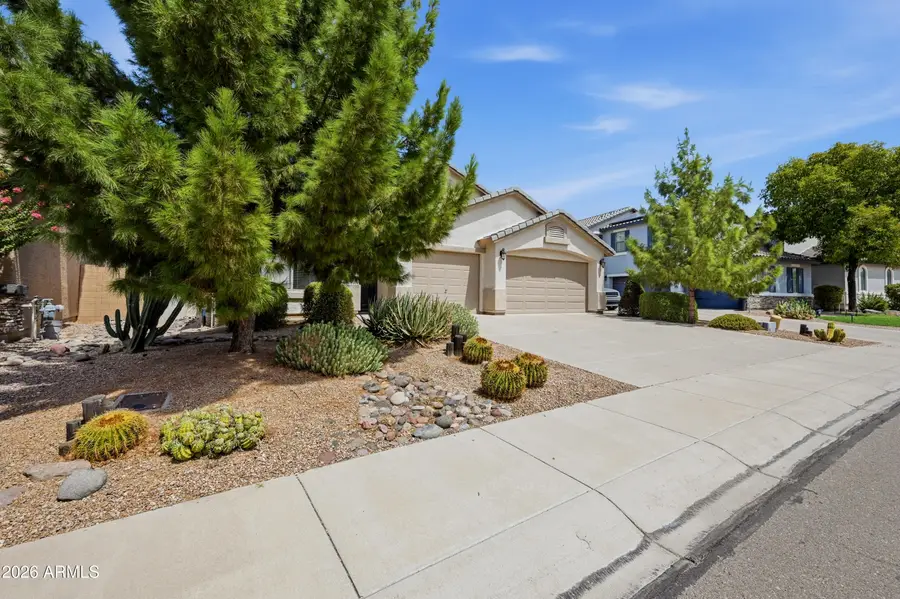 912 E Julie Avenue, San Tan Valley, AZ 85140 - #3