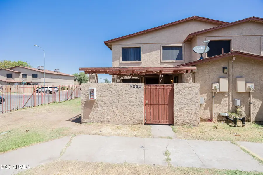5040 N 40th Avenue, Phoenix, AZ 85019 - #2