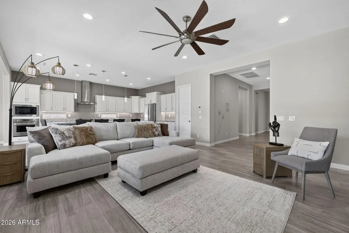 5250 S Wesley Circle, Mesa, AZ 85212 - #1