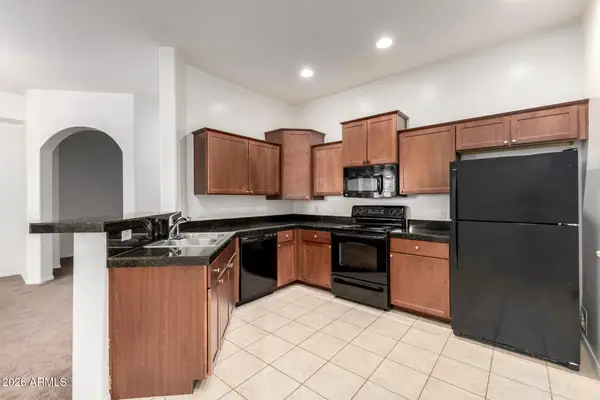 14575 W Mountain View Boulevard #10216, Surprise, AZ 85374