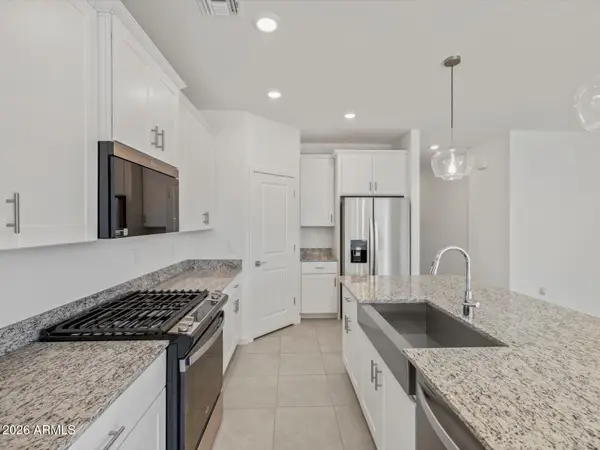 2456 E Enantio Road, San Tan Valley, AZ 85143