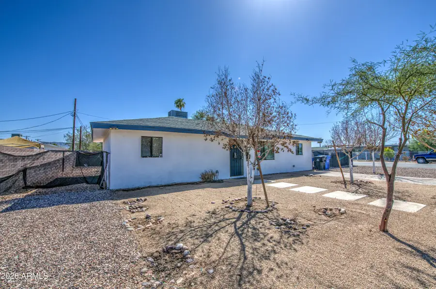 1901 E Encinas Lane, Phoenix, AZ 85040 - #3