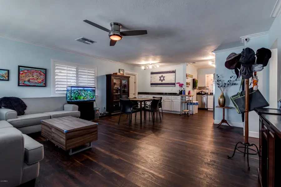 813 E Glendale Avenue, Phoenix, AZ 85020 - #2