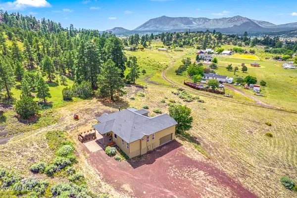 9013 Beasley Road, Flagstaff, AZ 86004