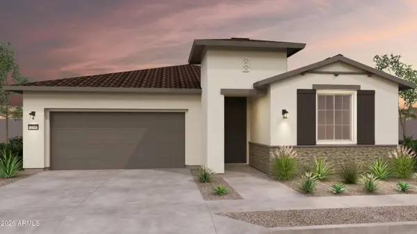 10245 S Miners Run Trail, Apache Junction, AZ 85120