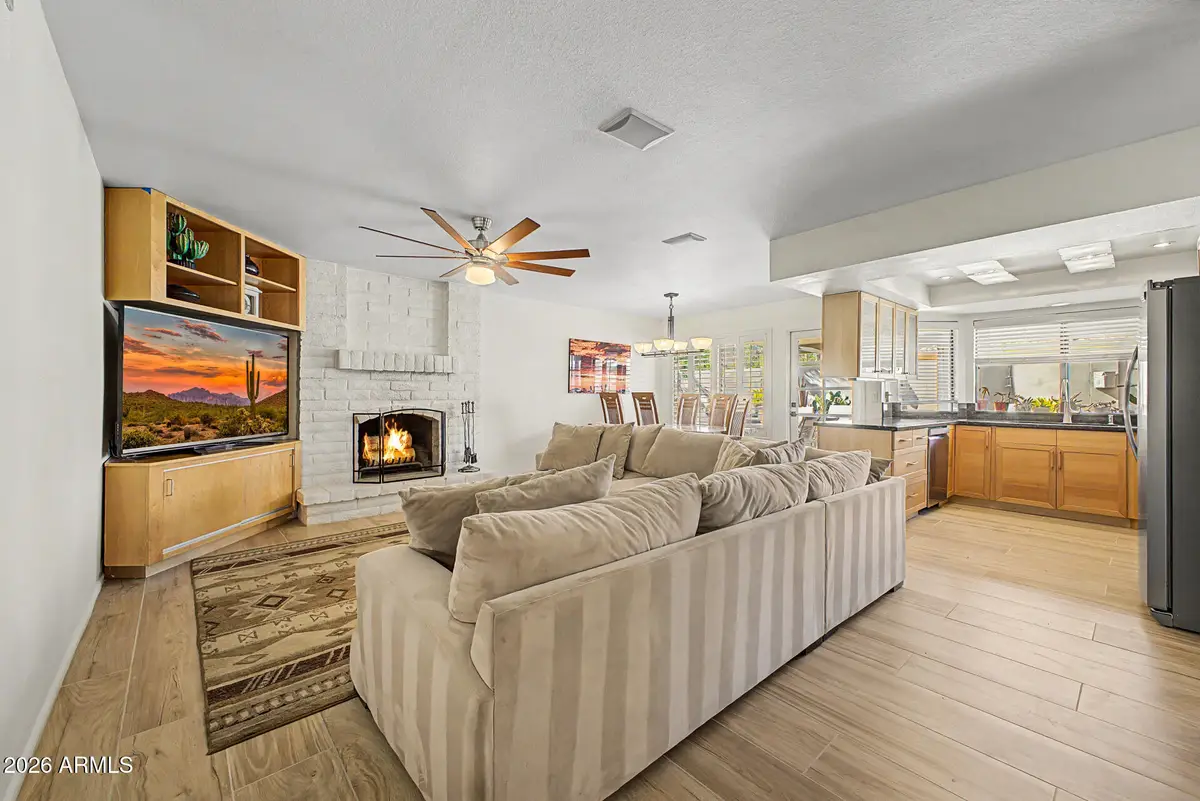 5002 E Le Marche Avenue, Scottsdale, AZ 85254 - #1