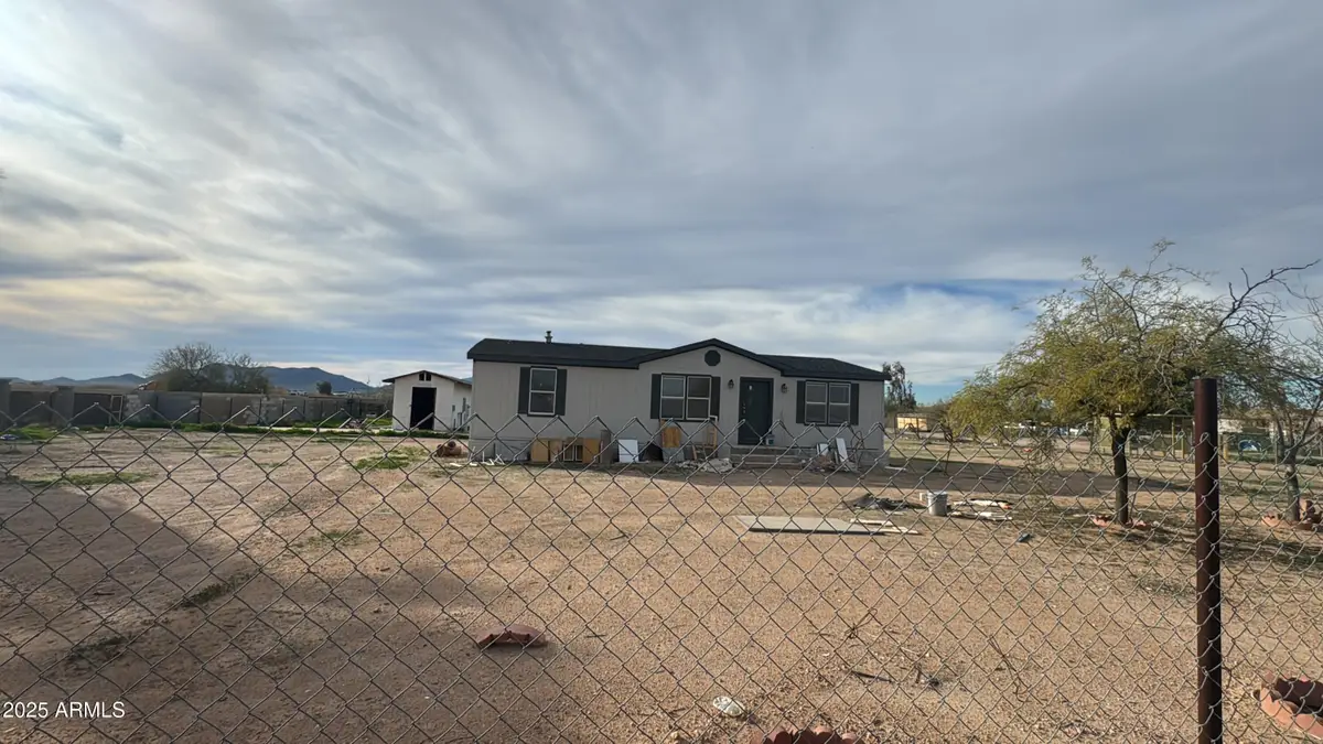 1050 N 379th Avenue, Tonopah, AZ 85354 - #1
