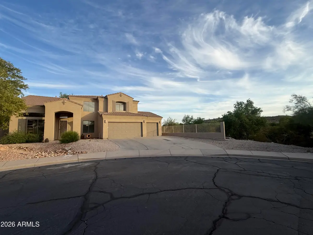 17755 W Copper Ridge Drive W, Goodyear, AZ 85338 - #1