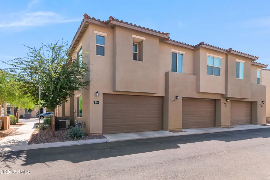 746 E Doral Avenue #Unit 201, Gilbert, AZ 85297 - #2