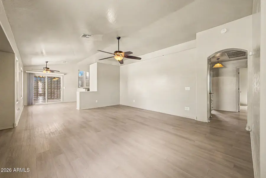 5409 S 15th Way Se, Phoenix, AZ 85040 - #2