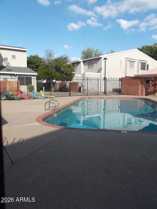 510 N Alma School Road #204, Mesa, AZ 85201