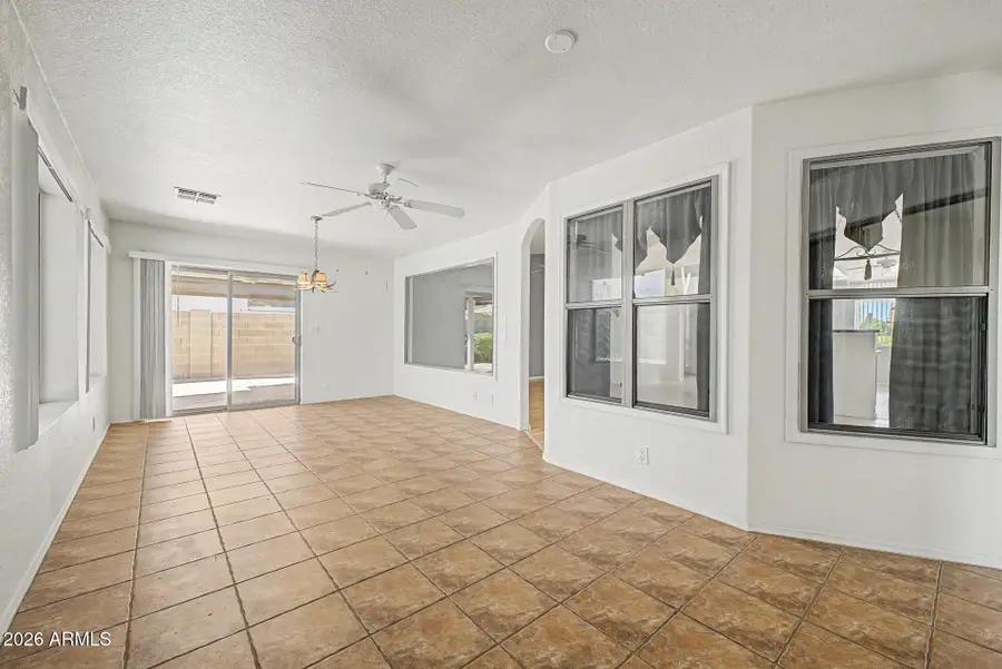 11332 E Navarro Avenue, Mesa, AZ 85209 - #3