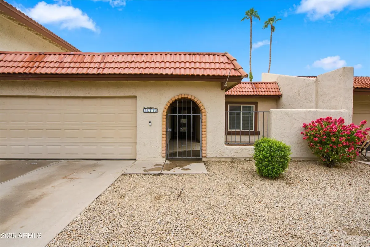 5210 E Saguaro Circle, Phoenix, AZ 85044 - #1