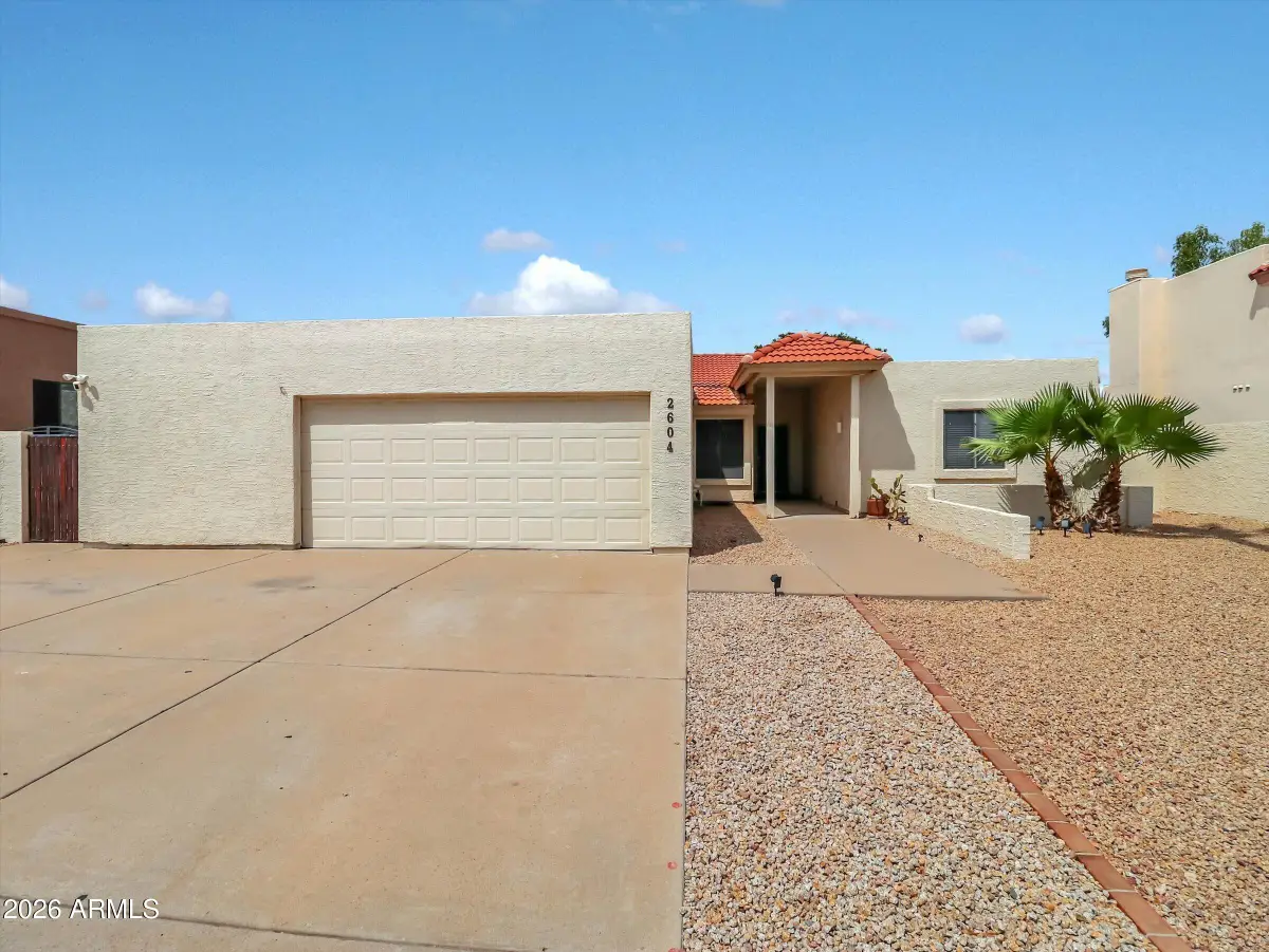 2604 S Siesta Drive, Tempe, AZ 85282 - #1
